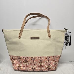 Petunia Pickle Bottom Downtown Diaper Tote Birch Blissful Brisbane Baby Bag NWT